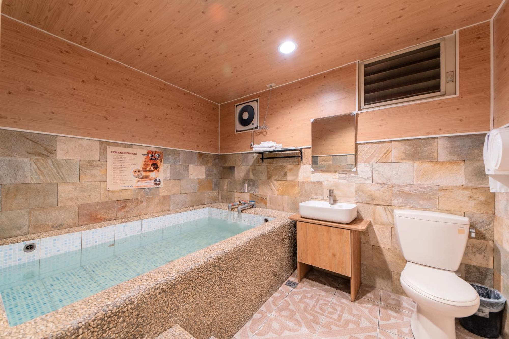 一口井溫泉 One Well Hot Spring Bed & Breakfast Jiaoxi Luaran gambar